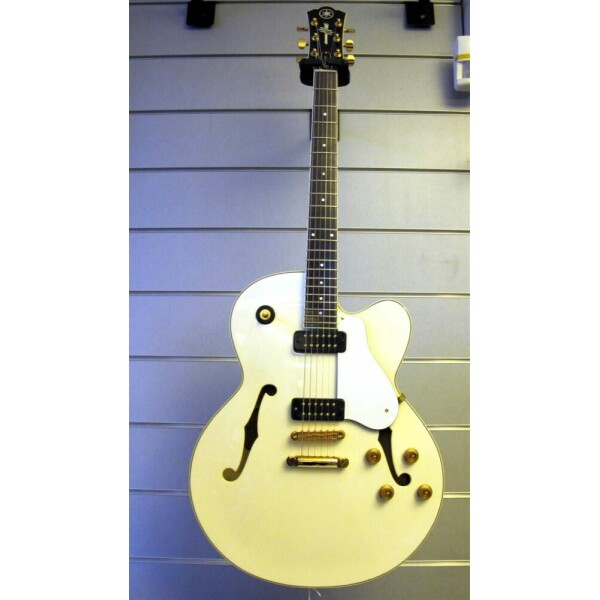Yamaha AES1500 PSWWC CHITARRA EX DEMO XFACTOR