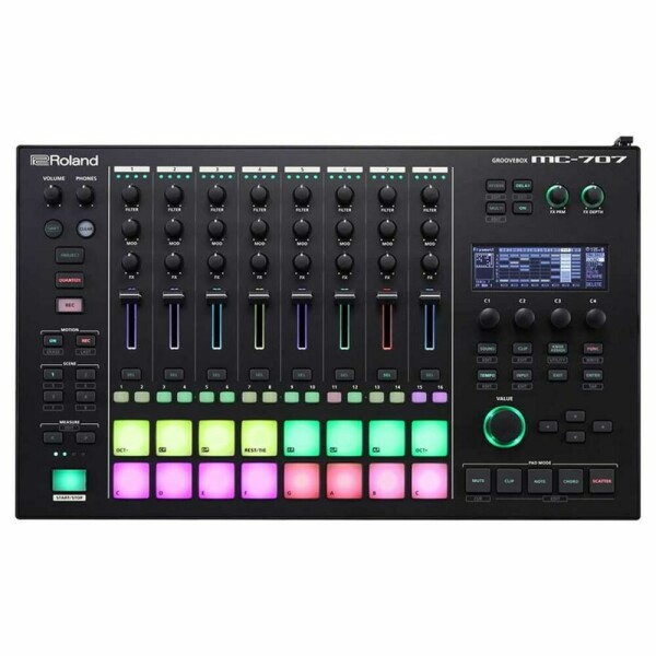 Roland MC-707 GROOVEBOX