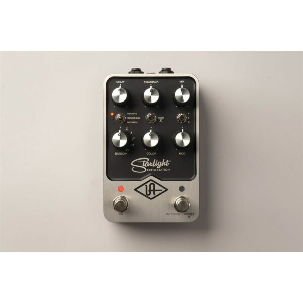 Universal audio STARLIGHT ECHO STATION STEREO DELAY PEDALE