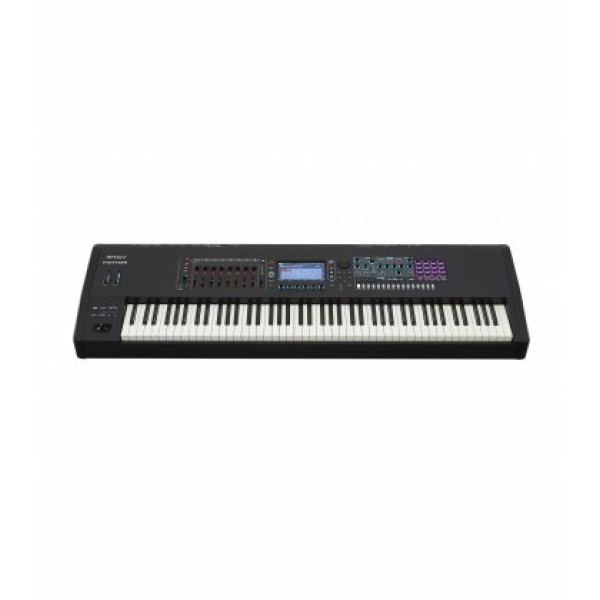 ROLAND FANTOM 8