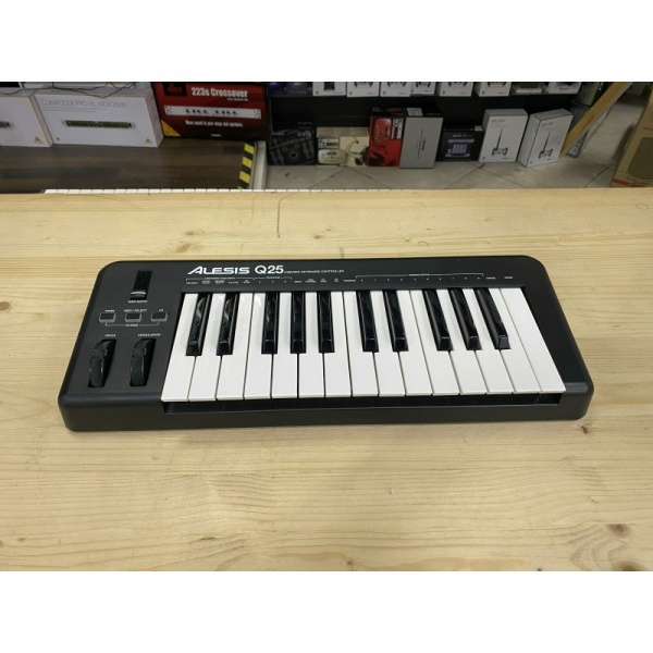 usato Alesis Q25 Controller MIDI USB 25 Tasti