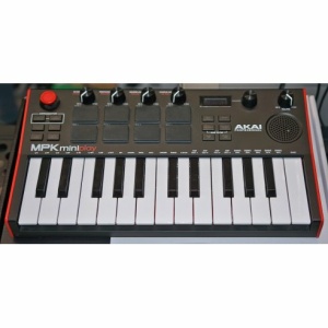 AKAI MPK MINI PLAY MKIII