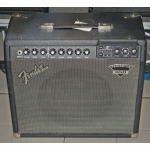 FENDER PRINCETON 650 COMBO