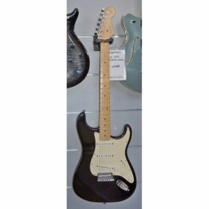 FENDER STRATOCASTER AM STANDARD MN BLACK (2001)