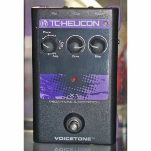 TC HELICON VOICETONE X1