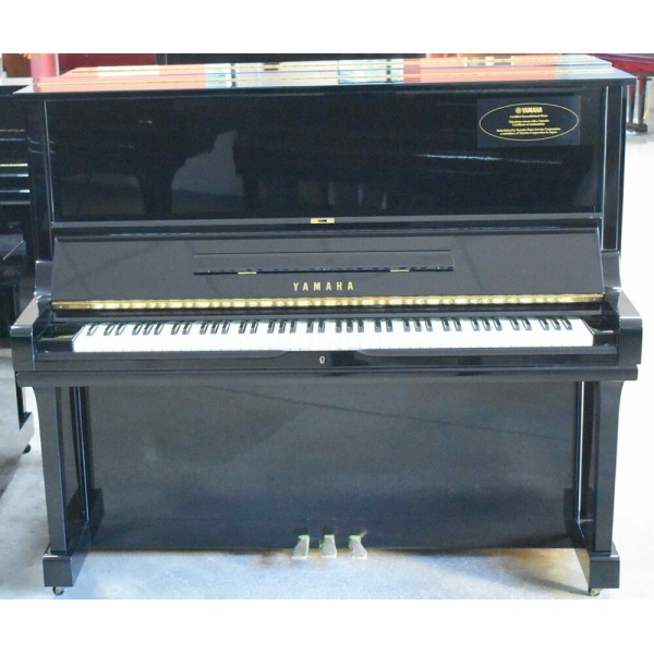 Yamaha YUXPE Polished Ebony Pianoforte Verticale