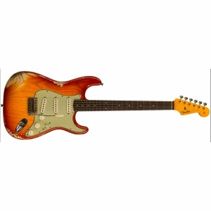 Fender Custom Shop Limited Edition '62 Strat - Heavy Relic - Aged Cherry Sunburst