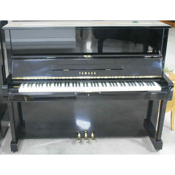 Yamaha U1HPE Pianoforte Verticale Nero