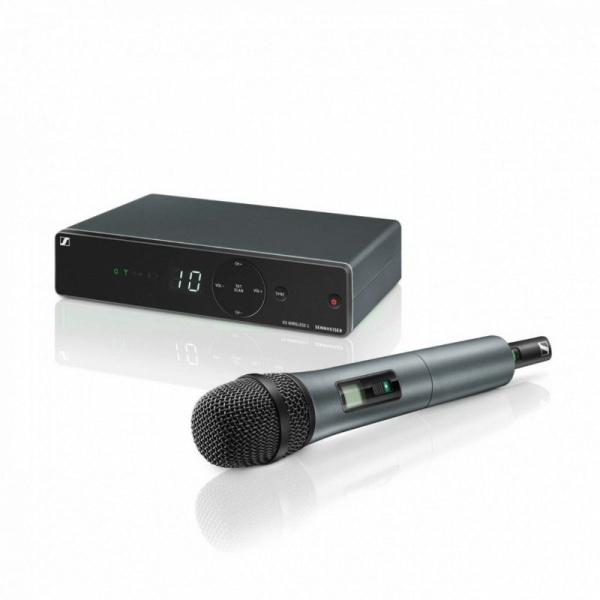 Sennheiser XSW1 825A Radiomicrofono switching diversity Palmare 548MHz-572MHz