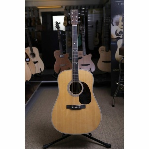 D-35 REIMAGINED CHITARRA ACUSTICA