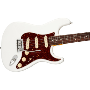 STRATOCASTER® AMERICAN ULTRA RW APL