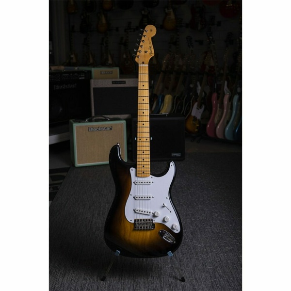 STRATOCASTER® 54 70TH LIMITED EDITION NOS 2TS