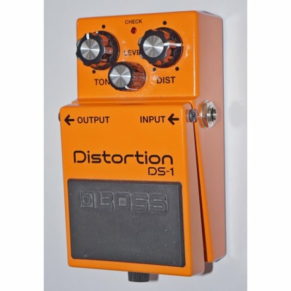 BOSS DS-1 DISTORTION