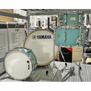 YAMAHA STAGE CUSTOM HIP MATTE SURF GREEN