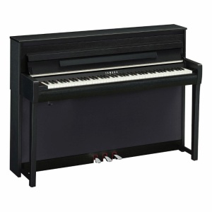 Yamaha CLP785B Black Pianoforte Digitale 88 Tasti Pesati con Mobile Nero Satinato