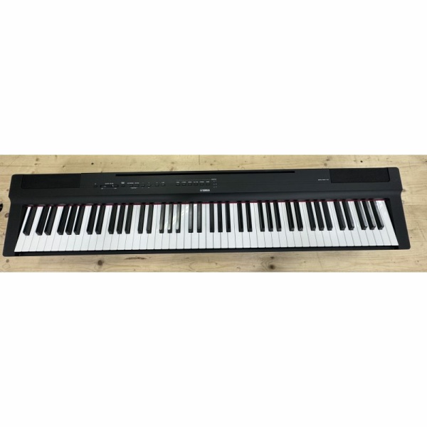 usato Yamaha P125 Pianoforte Digitale 88 Tasti Nero con Borsa BAG488