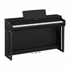 Yamaha CLP825B Pianoforte Digitale 88 Tasti con Mobile Nero Satinato
