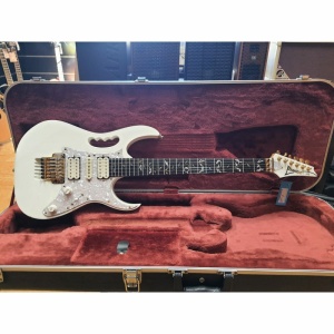 usato Ibanez Jem 7WH con custodia