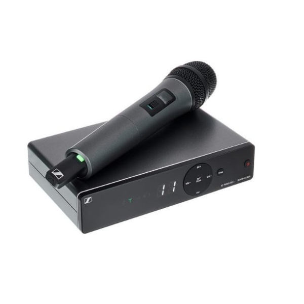 SENNHEISER XSW 1-835 WIRELESS SET: VOCAL HANDMIC. A-BAND 548-572 MHz