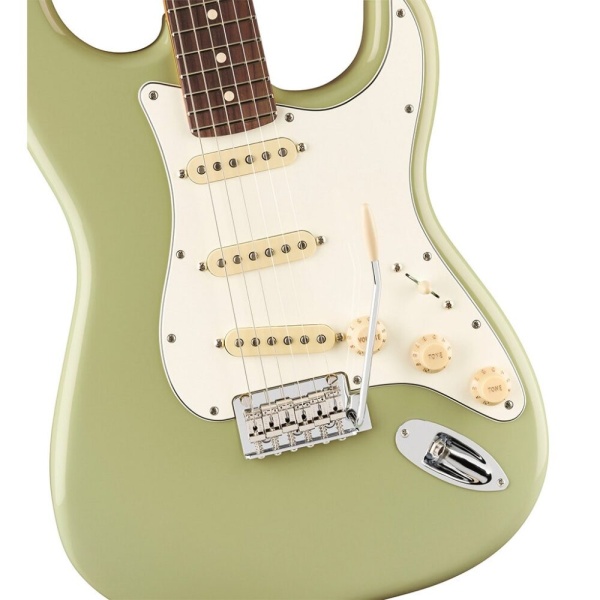 STRATOCASTER® PLAYER II RW BIRCH GREEN