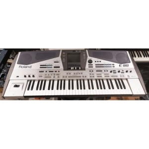 ROLAND E80