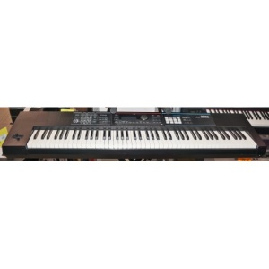 ROLAND JUNO DS-88