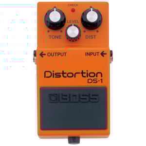 PEDALE EFFETTO BOSS DS 1 DISTORTION