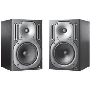 BEHRINGER B2030A
