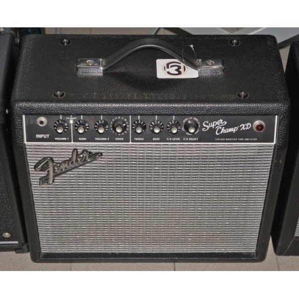 FENDER SUPER CHAMP XD