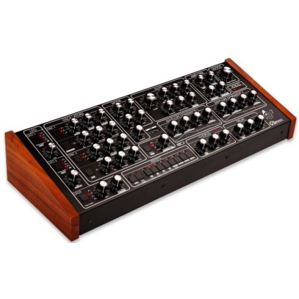 GS E7 ANALOG POLYPHONIC SYNTH BLACK