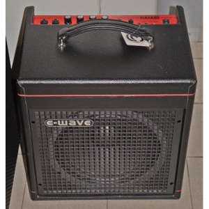 E-WAVE GAIA 30 BASS AMP