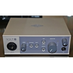 UNIVERSAL AUDIO VOLT 1