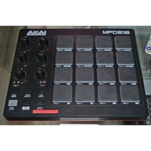 AKAI MPD218