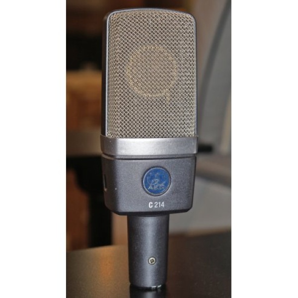 AKG C214