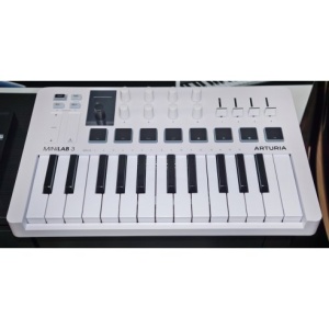 ARTURIA MINILAB 3
