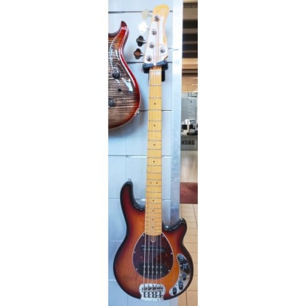 MARCUS MILLER Z7