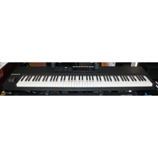 NATIVE INSTRUMENTS KOMPLETE KONTROL S88 MKII