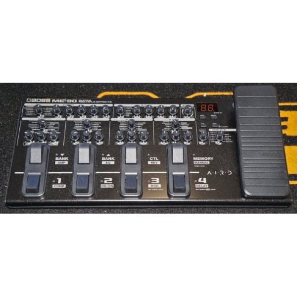 BOSS ME-90