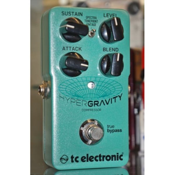 TC ELECTRONIC HYPERGRAVITY COMPRESSOR