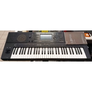 YAMAHA PSR SX-900