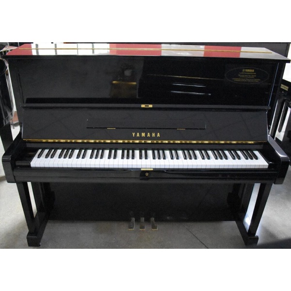 YAMAHA U1APE PIANOFORTE VERTICALE NERO