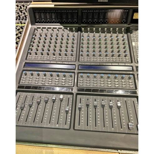 SOLID STATE LOGIC MATRIX 1 CONSOLE