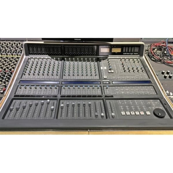 SOLID STATE LOGIC MATRIX 1 CONSOLE