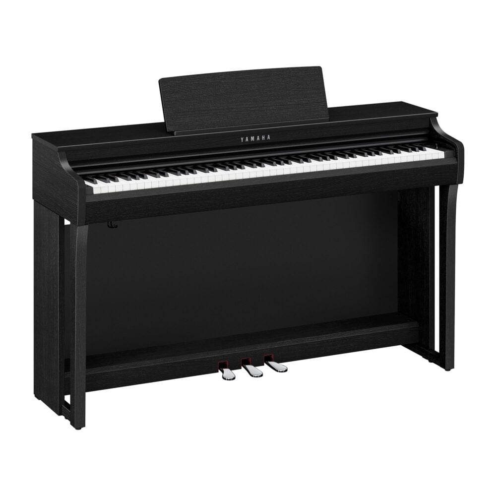 YAMAHA CLP-825B BLACK