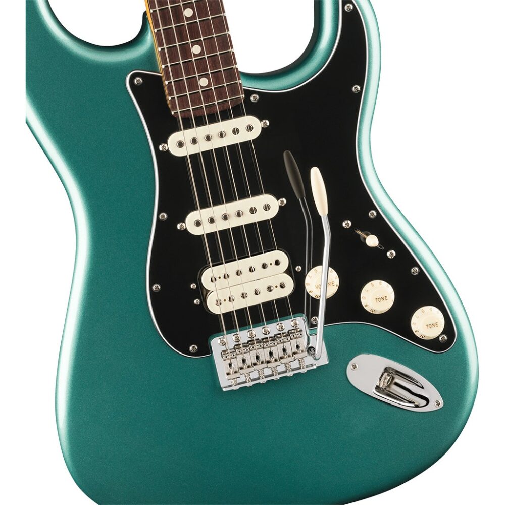 STRATOCASTER® AM PRO CLASSIC HSS RW FSGM
