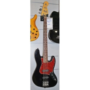 FENDER JAZZ BASS MEX STANDARD 2000/2001